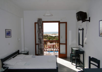 Naxos studios apartments