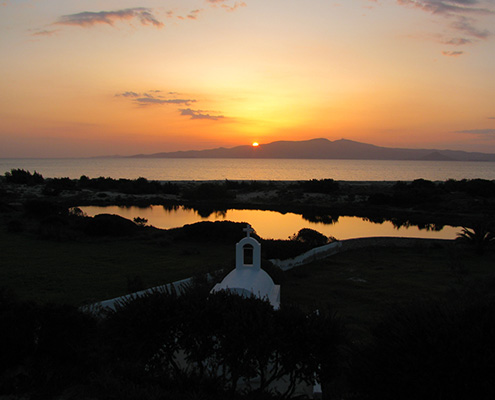 Amazing surroundings romanzza studios naxos